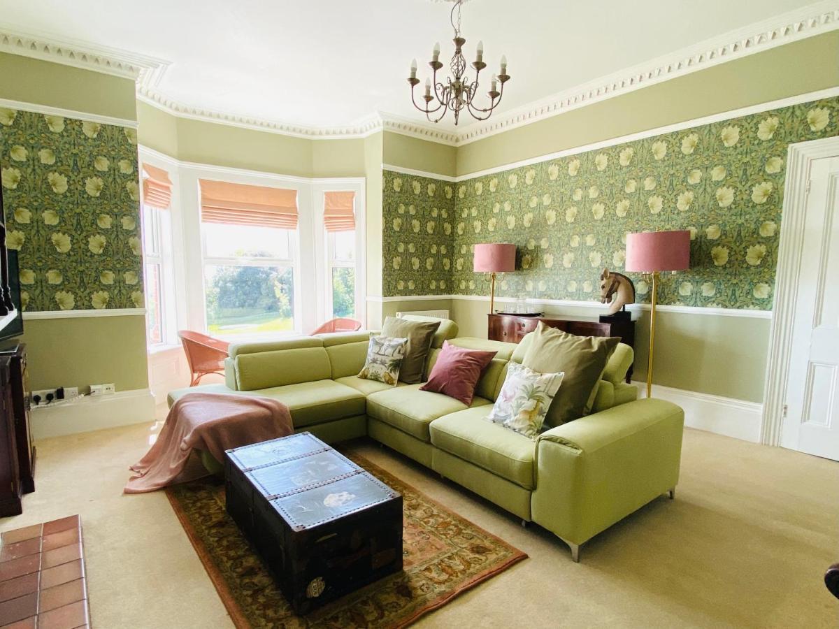 Clarendon View, Historic Apartment With Sea Views Ventnor Extérieur photo