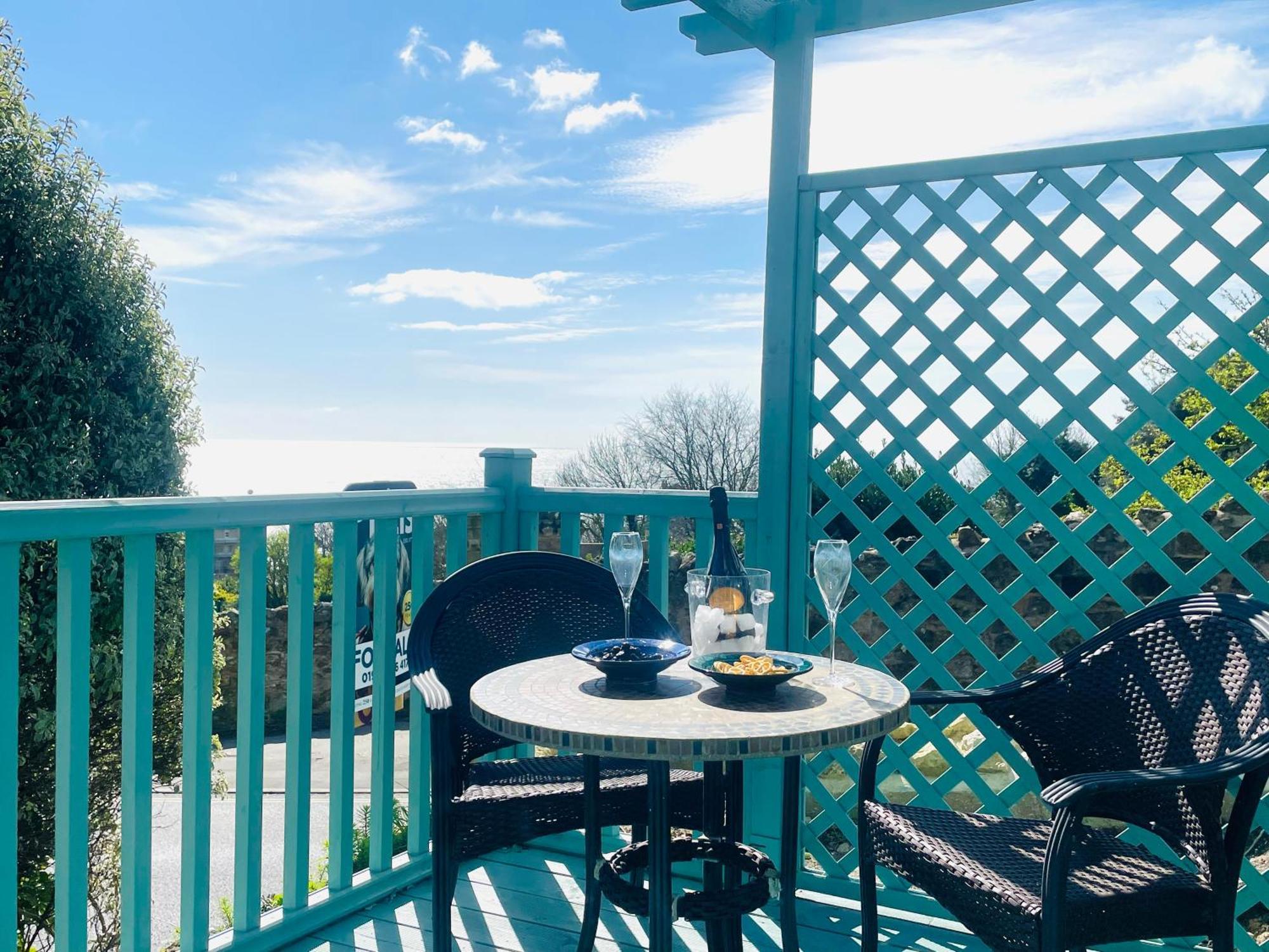 Clarendon View, Historic Apartment With Sea Views Ventnor Extérieur photo